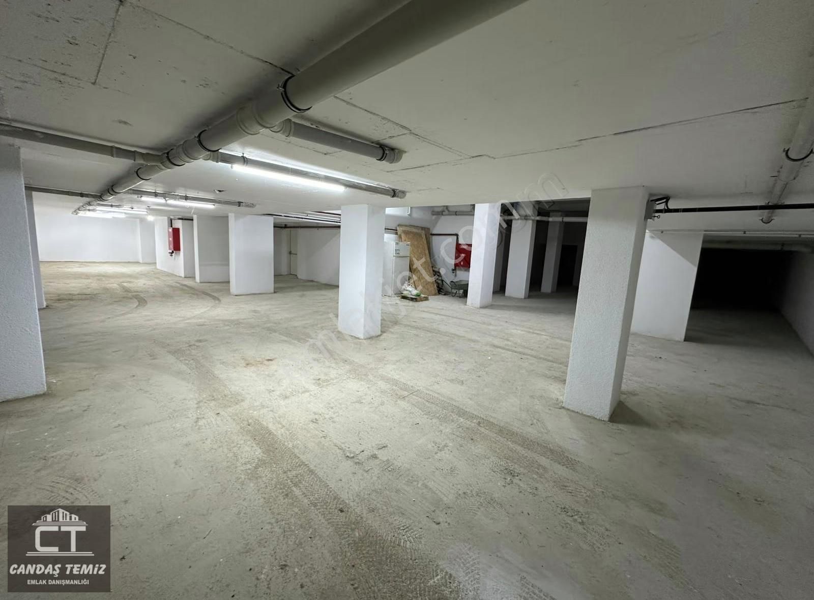 Ct Emlak'tan Karlıktepe'de K.otoparklı 70m2 Net Satılık(2+1) - Görsel 12