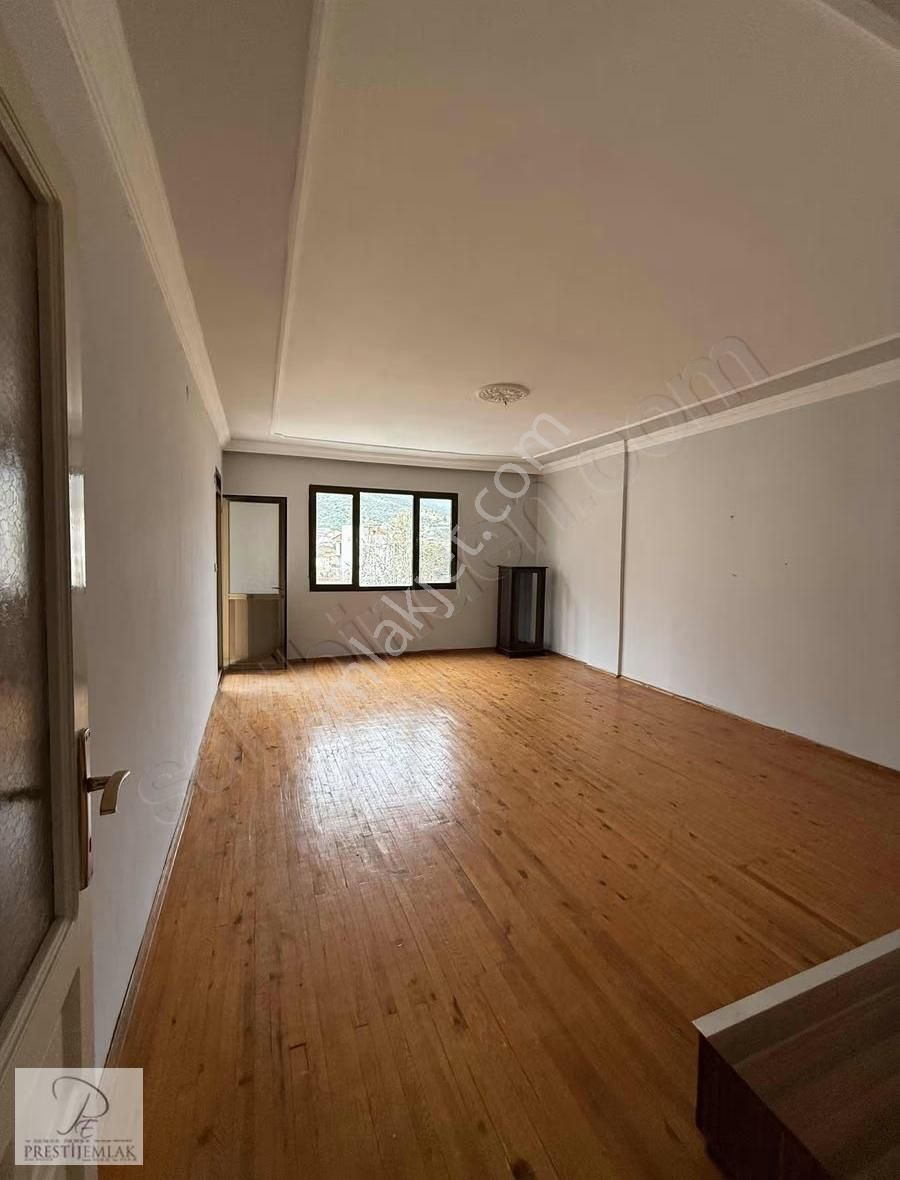 Tire Prestij Emlaktan Aslanlı Çeşmede Kiralık Daire - Görsel 15