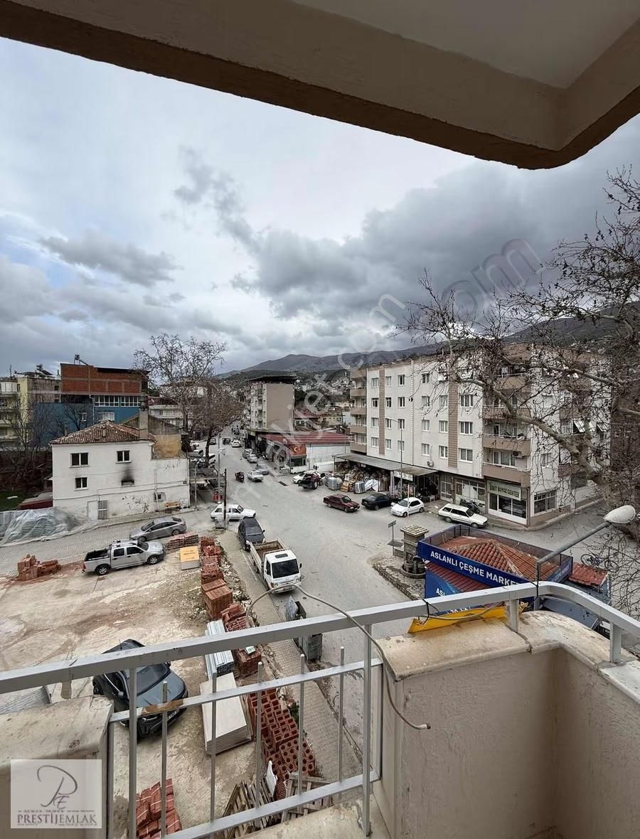 Tire Prestij Emlaktan Aslanlı Çeşmede Kiralık Daire - Görsel 4