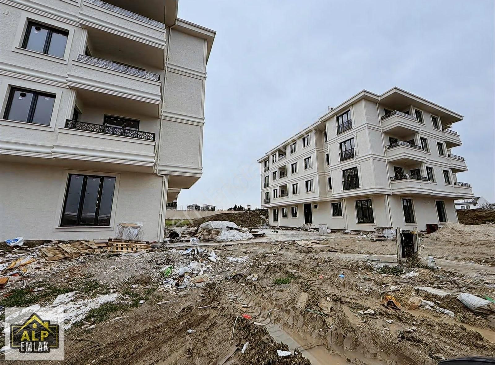 E5 250 Metre Mesafede 2+1 Ultra Lüks Güney Cephe Daire - Görsel 11