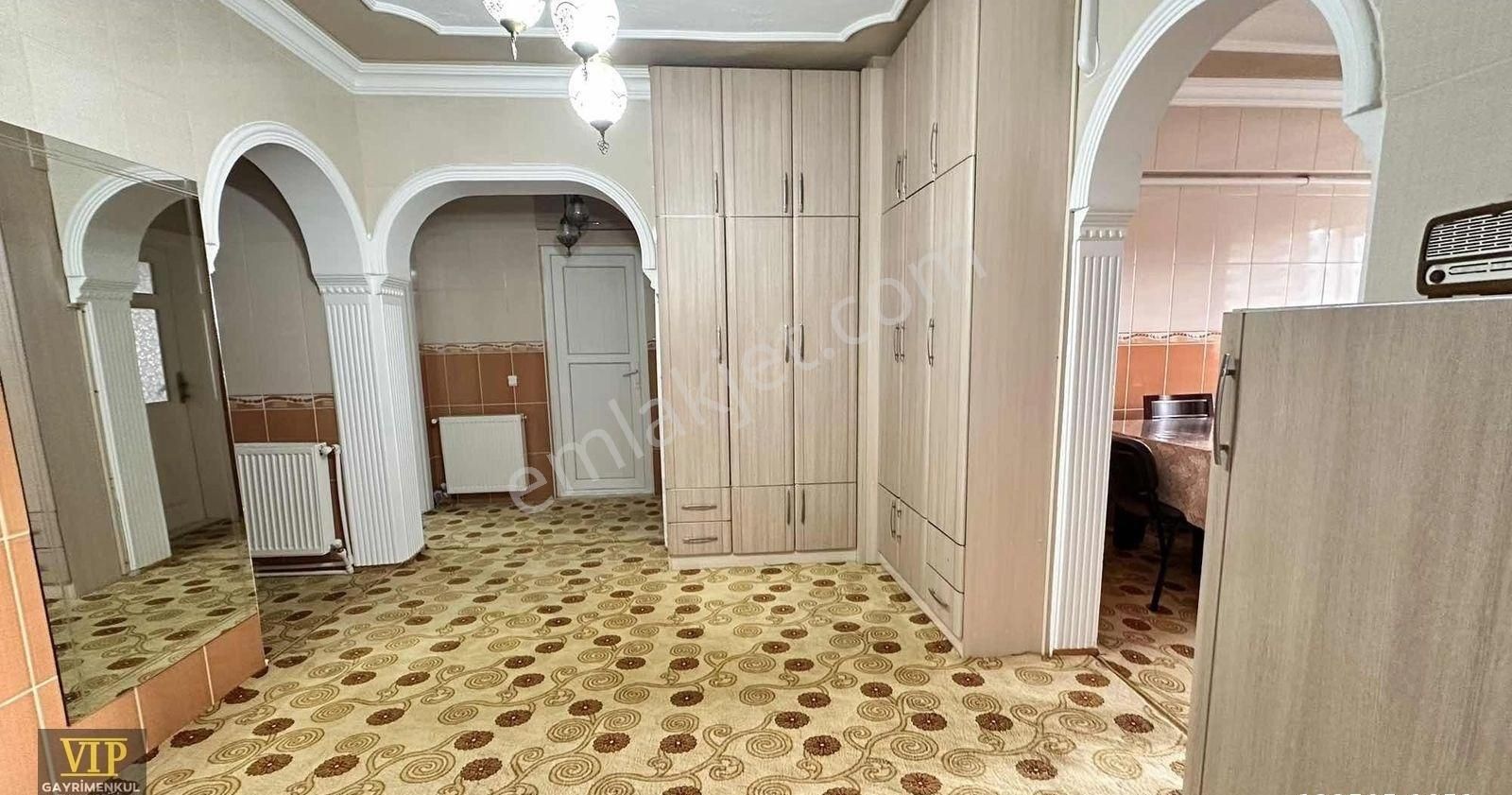 Vip Gayrimenkul'den Müstakil Havasında 4+1 Ultra Geniş Daire - Görsel 5