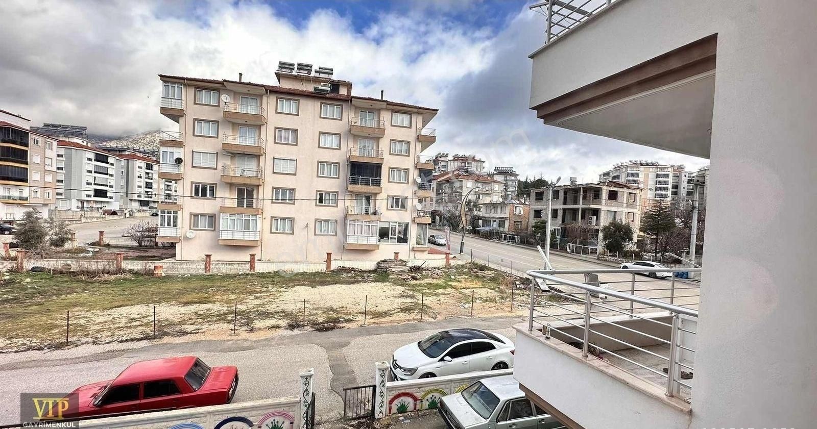 Vip Gayrimenkul'den Dua Yokuşu Altında 1. Kat 3+1 Daire - Görsel 14