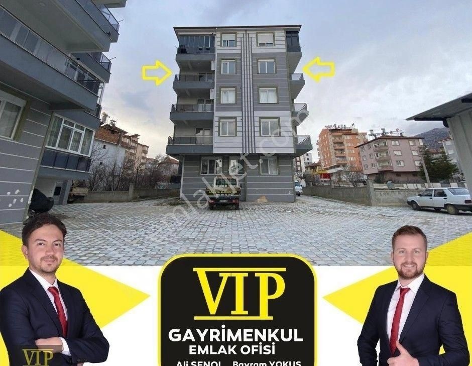 Vip Gayrimenkul'den Karyağdı Mah. 2+1 3. Kat Kiralık Daire