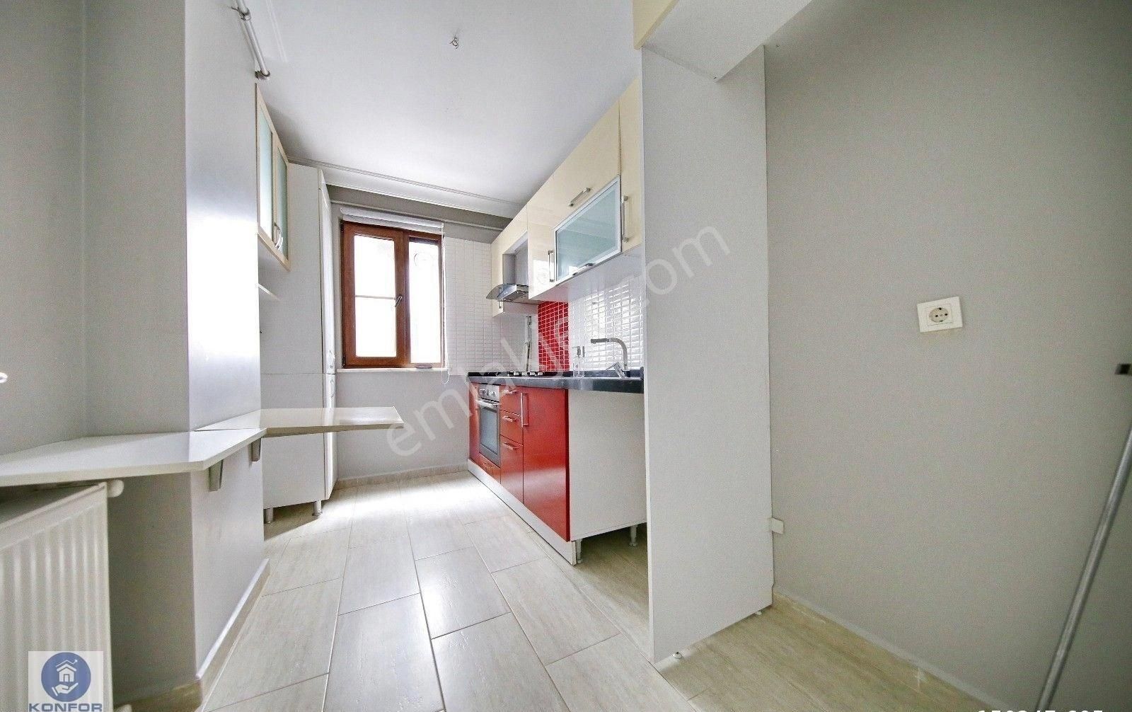 █ Konfor █ Küçükyalı Metroda,3. Katta, Balkonlu, 11 Yaşında 2+1 - Görsel 33