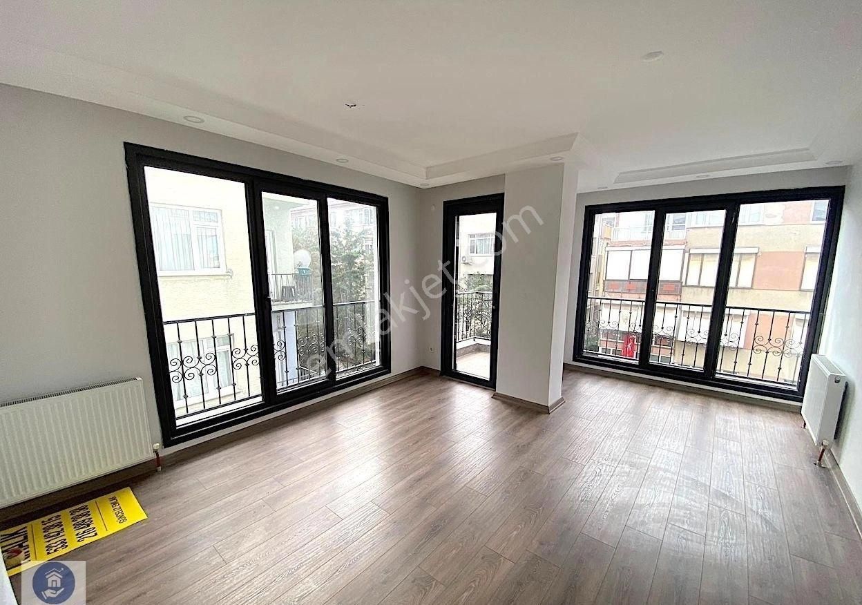 █ Konfor █ Altıntepe'de Minibüse 6.bina, Ön Cephe, 3.katta 2+1