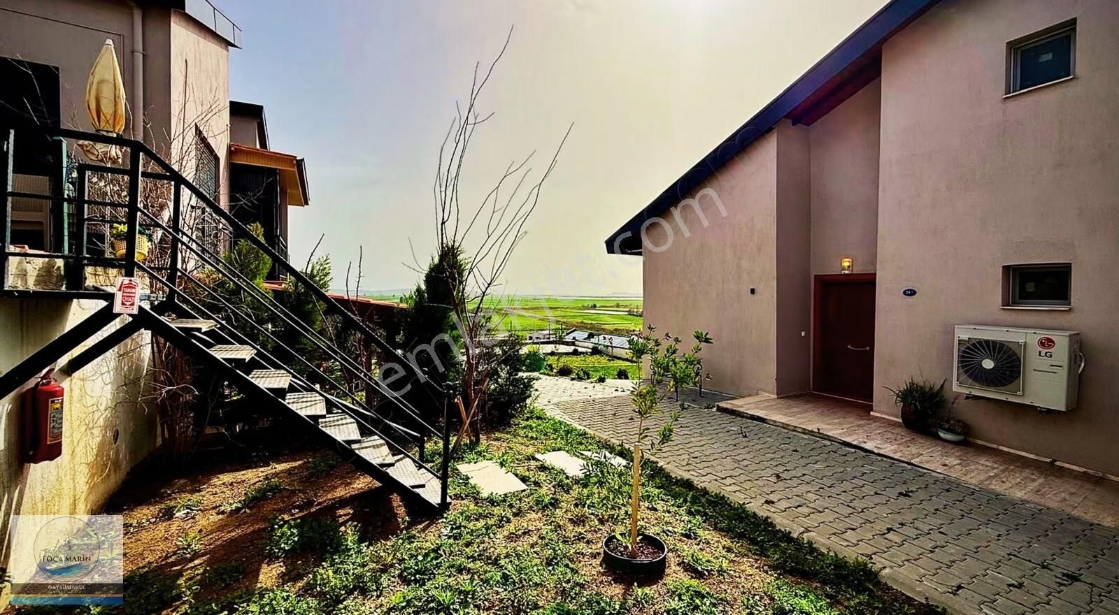 Foçaköy'de Butik Site İçinde Ortak Havuzlu 3+2 Loft Villa - Görsel 27