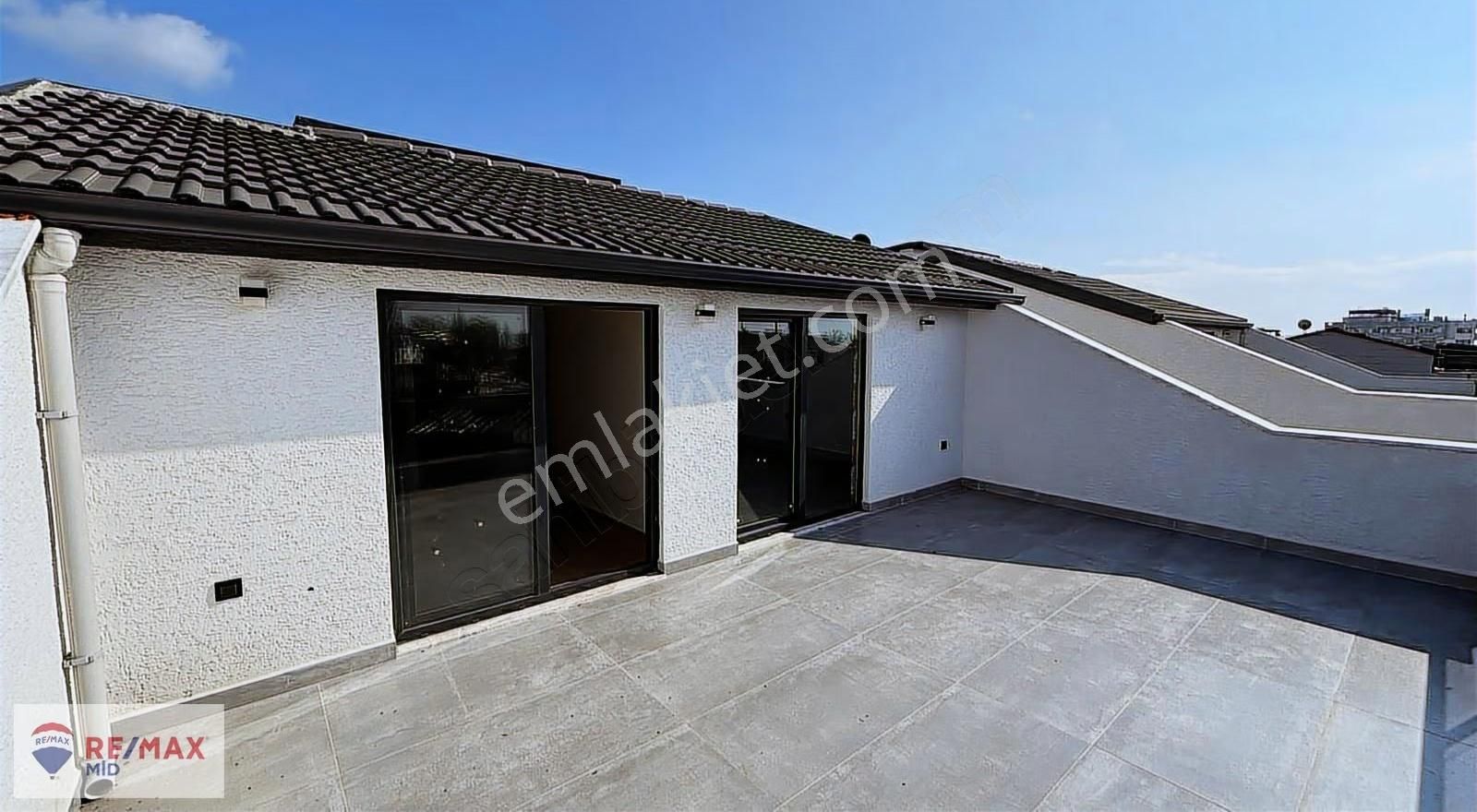 Remax Mıd Erdek Sahil Mah Lüks Havuzlu Villa - Görsel 16