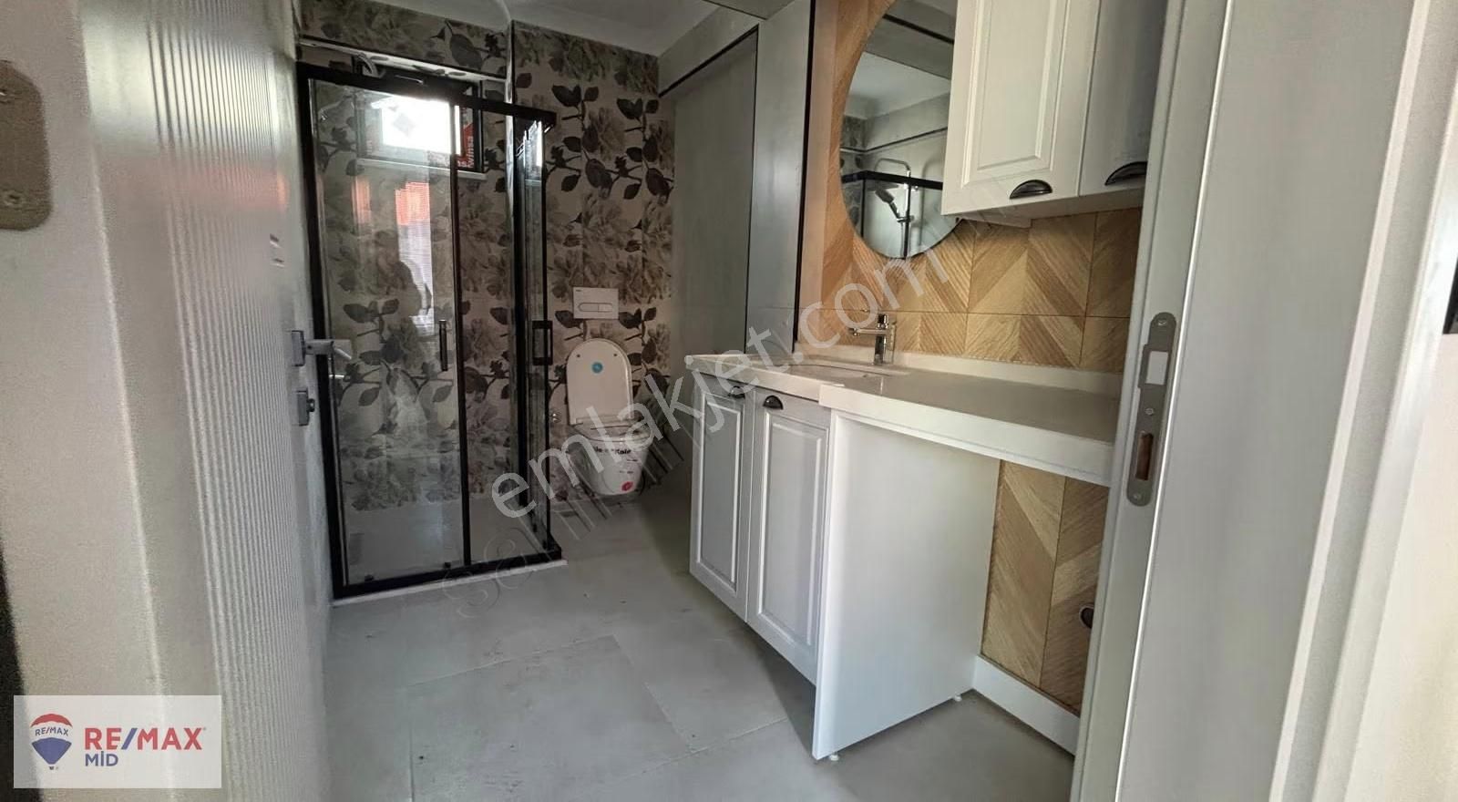 Remax Mıd Erdek Sahil Mah Lüks Havuzlu Villa - Görsel 3