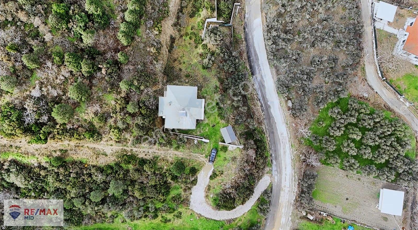 Remax Mid'den Erdek Turan Mah. Koy Manzaralı Villa - Görsel 17