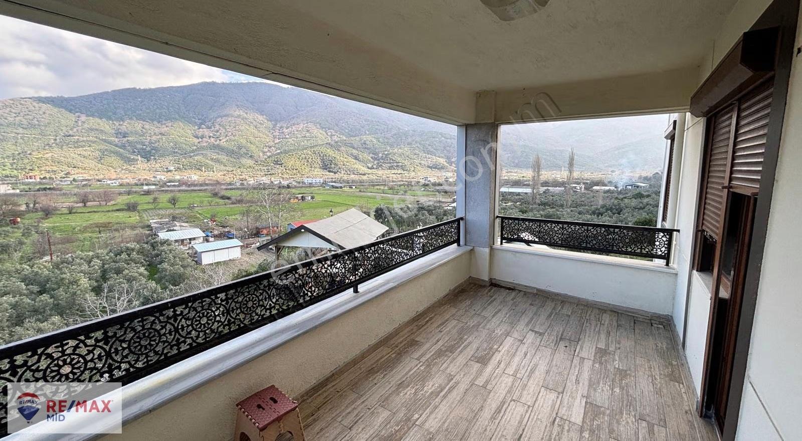 Remax Mid'den Erdek Turan Mah. Koy Manzaralı Villa - Görsel 27