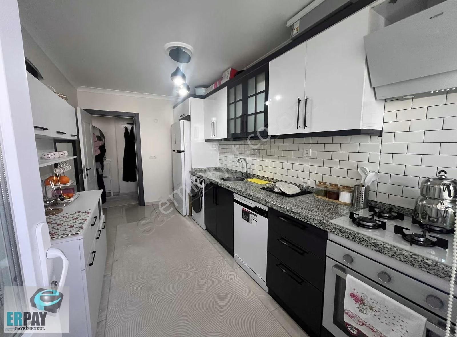 Sultan Gazi 75. Yıl'da 2+1, 100m², Asansörlü Daire - Görsel 9