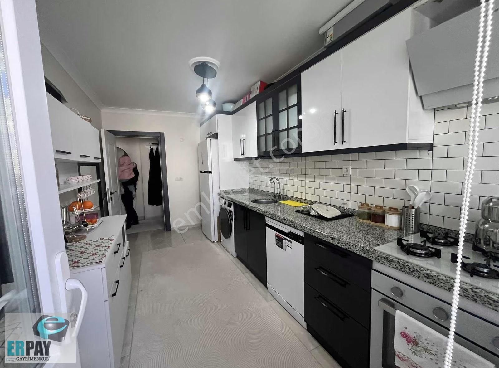 Sultan Gazi 75. Yıl'da 2+1, 100m², Asansörlü Daire - Görsel 16