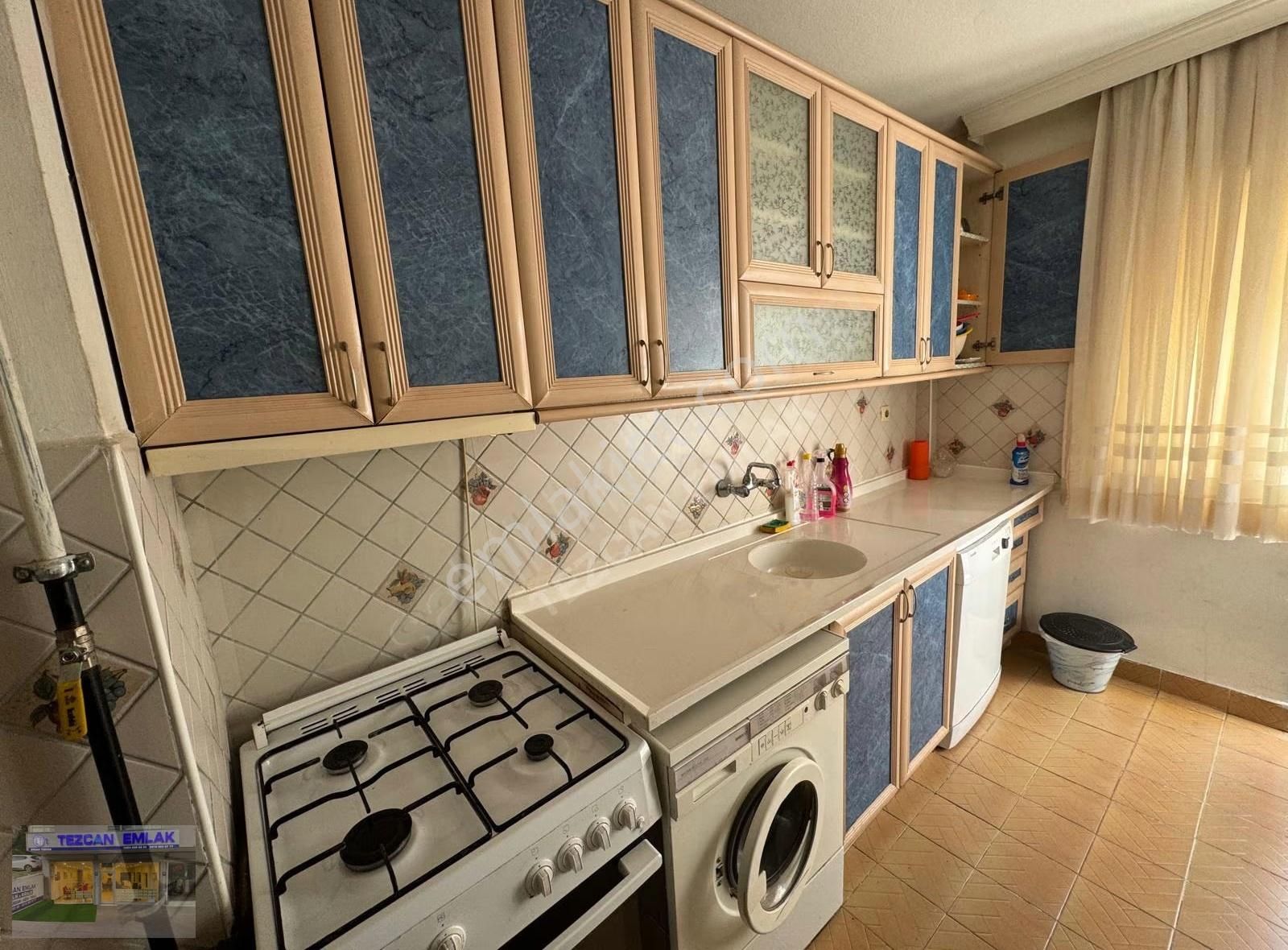 Kuyubaşı Metroya 3.dk Mesafede 3+1 Eşyalı Ön Cephe - Görsel 8