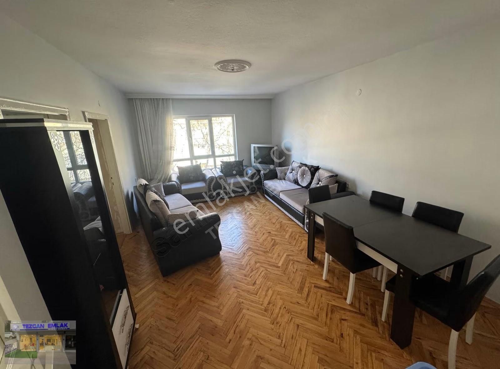 Kuyubaşı Metroya 3.dk Mesafede 3+1 Eşyalı Ön Cephe - Görsel 23