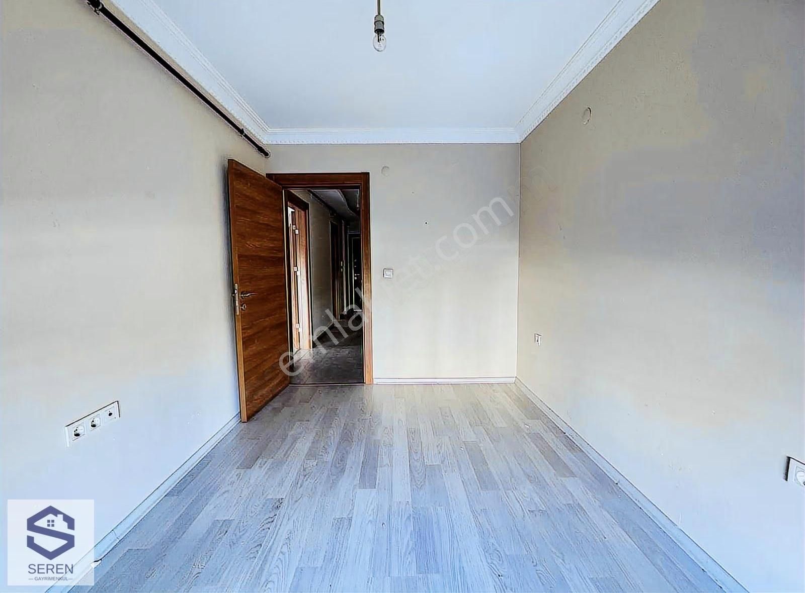 Seferihisar Camikebir Mahallesi Doğalgazlı Nezih 2+1 Kiralık - Görsel 3