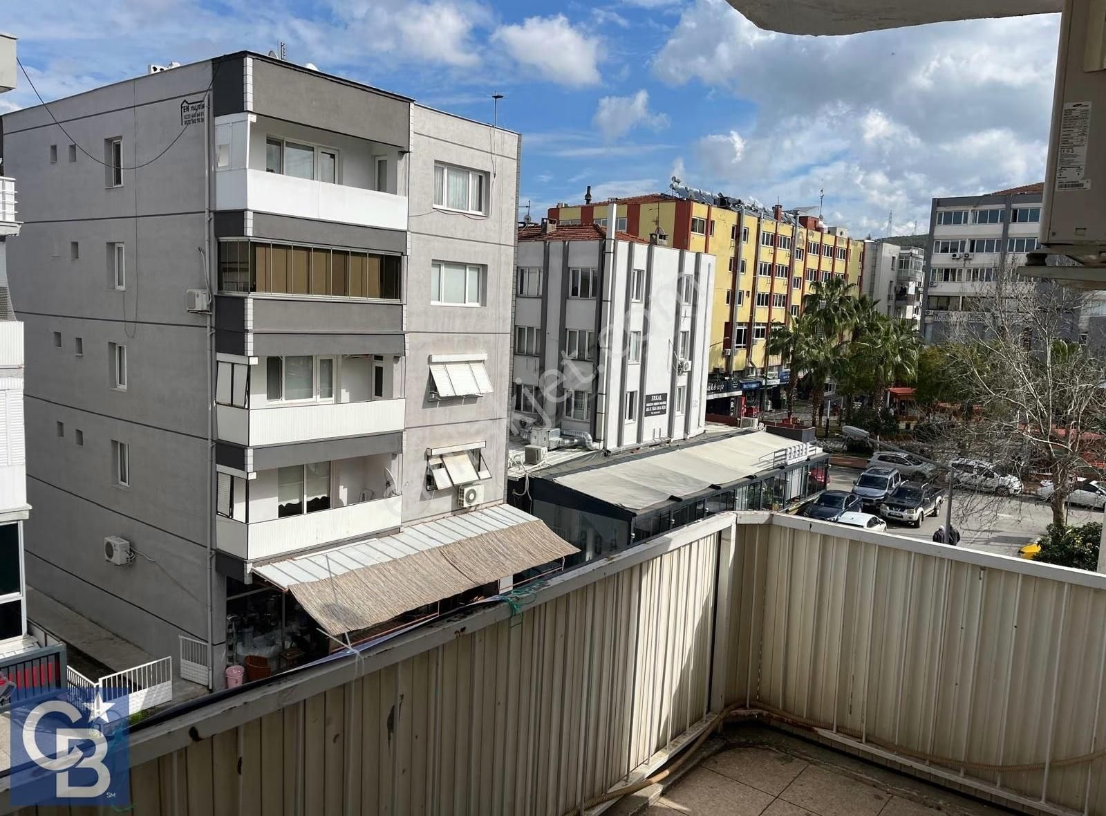 Doktorlar Sitesinde Satılık Arakat Daire - Görsel 2