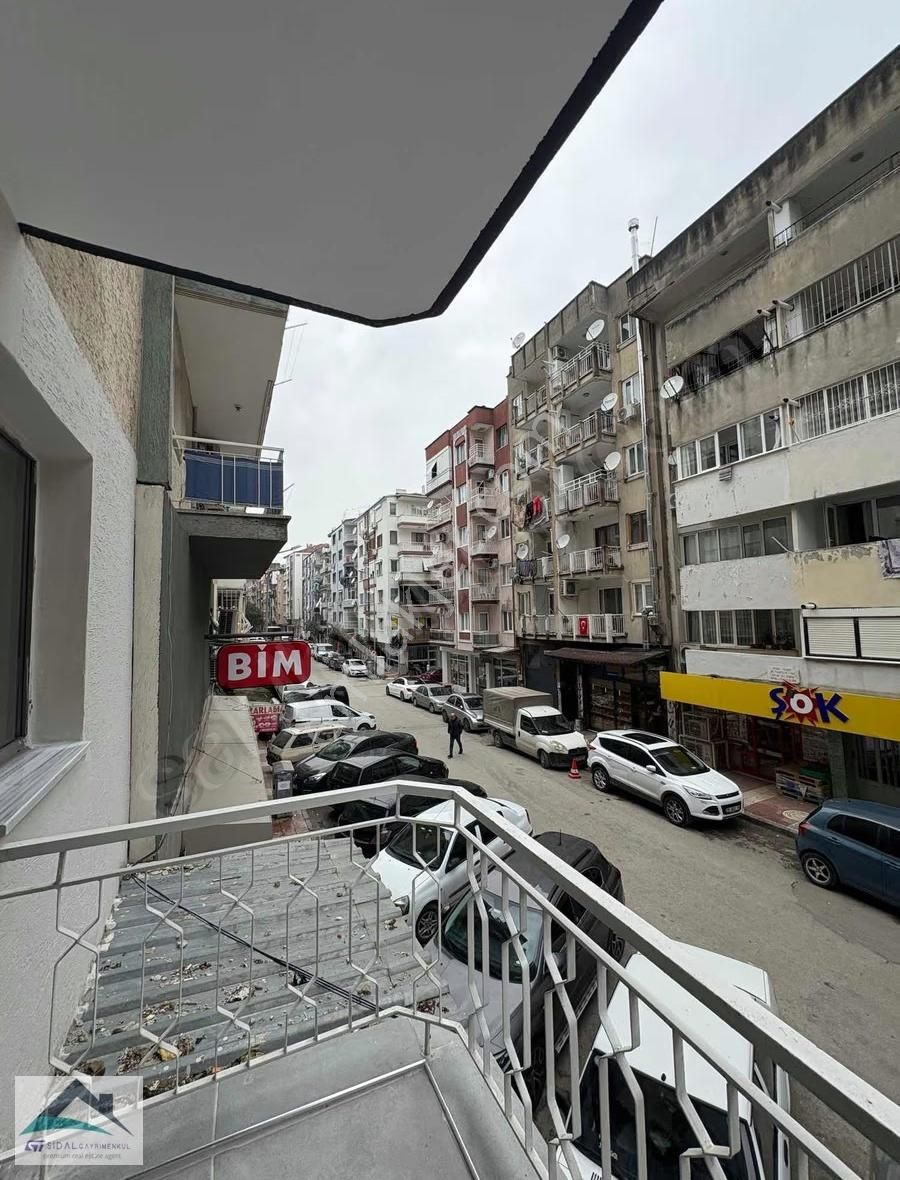 Manisa Arda Mahallesinde Teraslı Lüks 3+1 Daire - Görsel 24