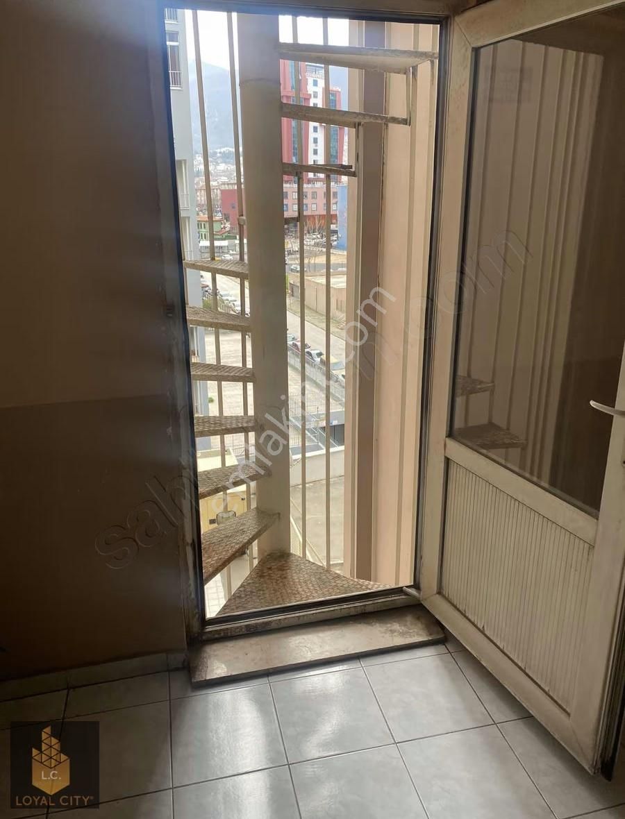 Doğanbey Mah.3 Artı 1 Asansörlü Daire - Görsel 11