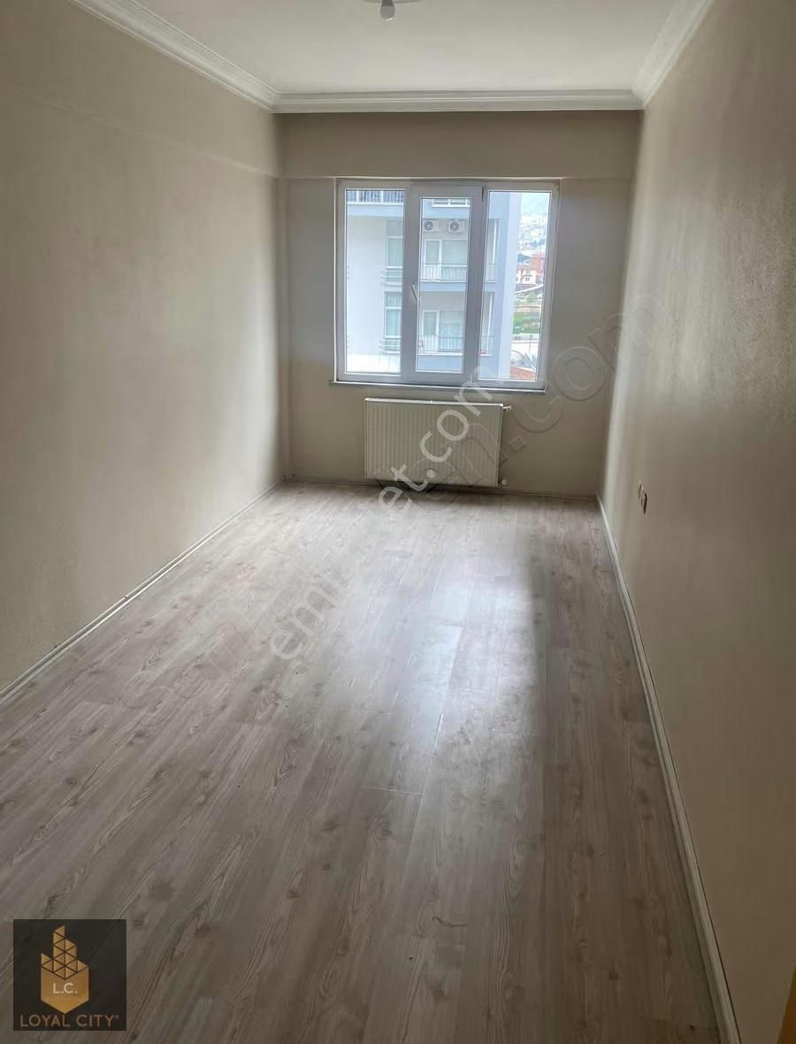 Doğanbey Mah.3 Artı 1 Asansörlü Daire - Görsel 3