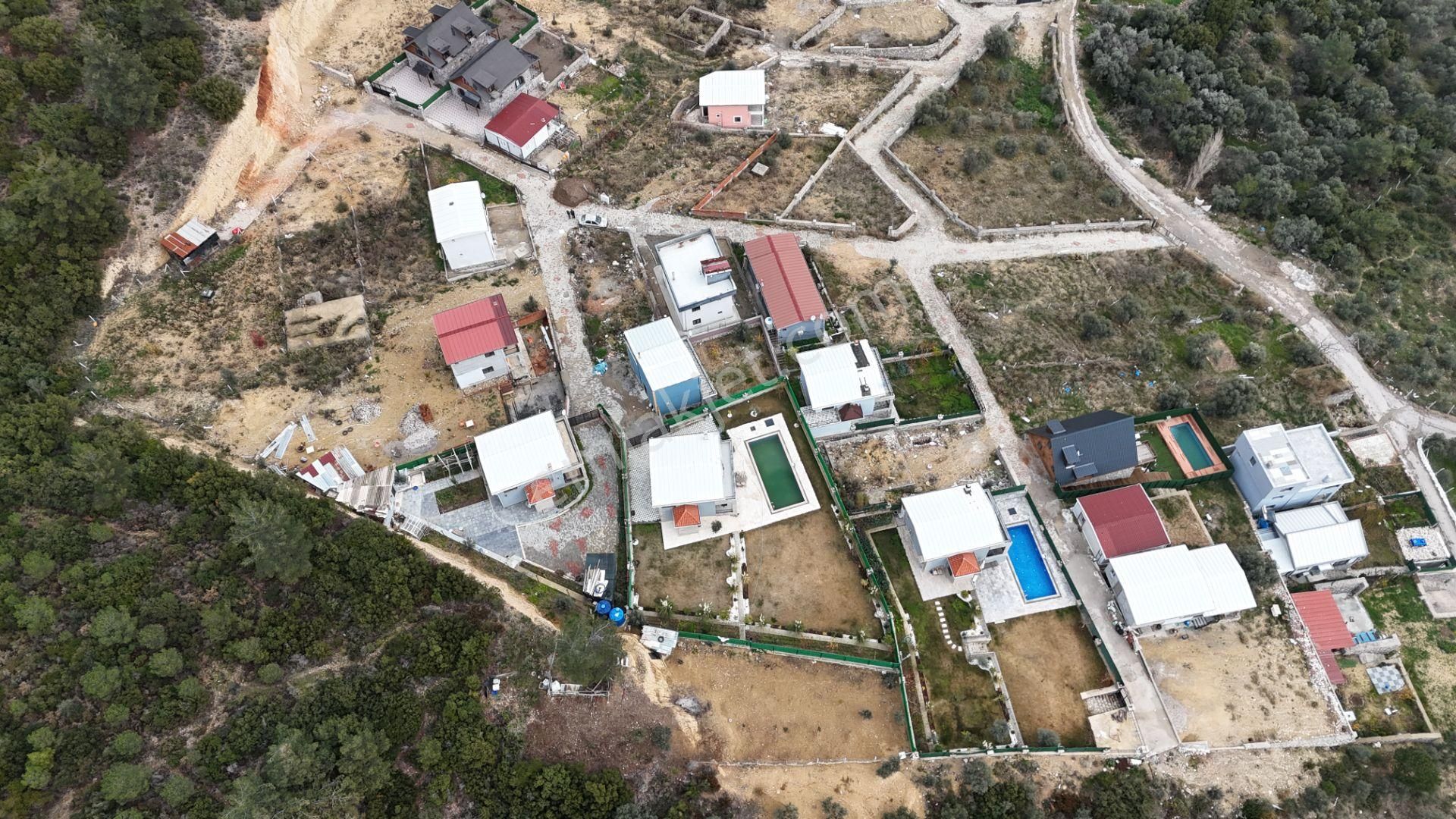 Buca Karacaağaç Hisse Tapulu Elektrik Su Oturmuş Sitede Manzara İzmir - Görsel 21