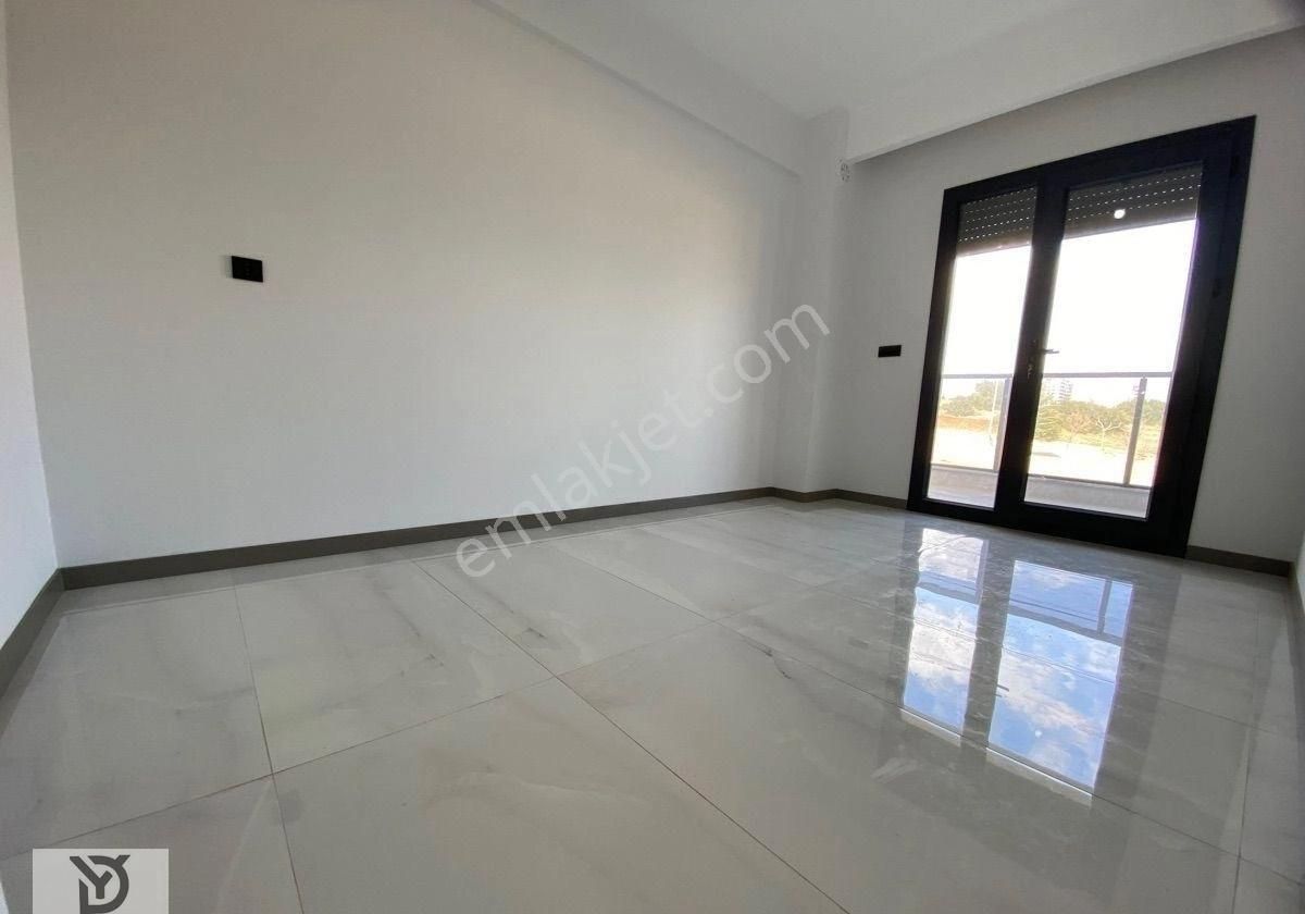 1200 Evler Mahallesi'nde Satılık Ultra Lüks Arakat 3+1 165 M2 Daire - Görsel 8