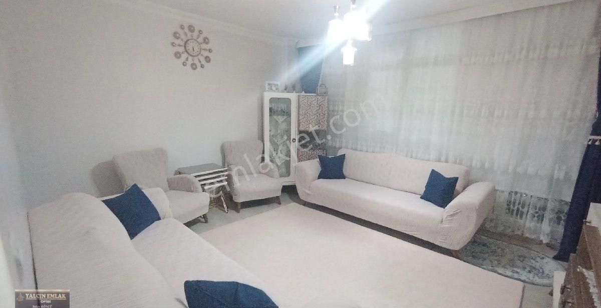 Konumu Güzel Ana Caddeye Yakın 2+1 Bakımlı Giriş Kat - Görsel 10