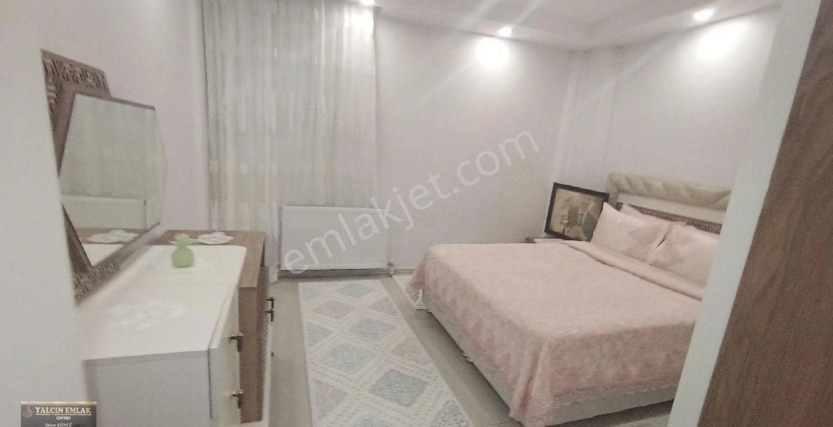 Konumu Güzel Ana Caddeye Yakın 2+1 Bakımlı Giriş Kat - Görsel 30