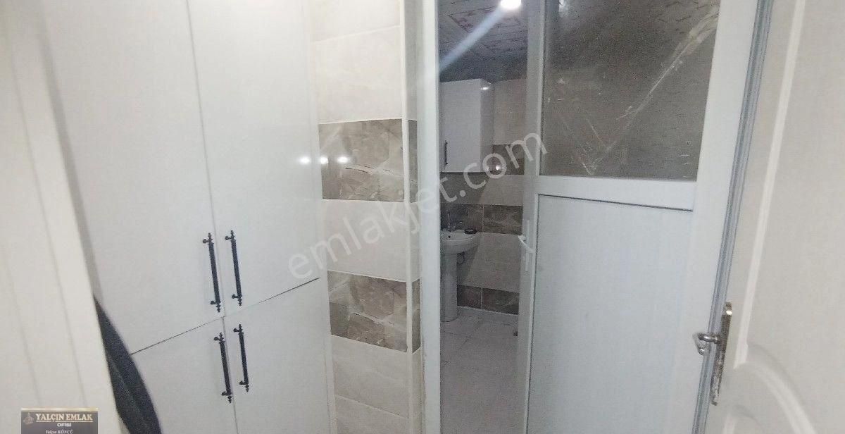 Konumu Güzel Ana Caddeye Yakın 2+1 Bakımlı Giriş Kat - Görsel 22