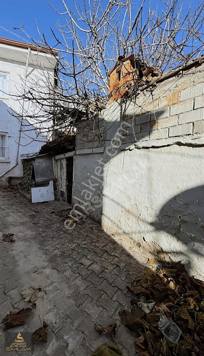 Ars'den Satılık Müstakil Ev Buldan Yeni Mahalle Çarşı Merkezinde - Görsel 8