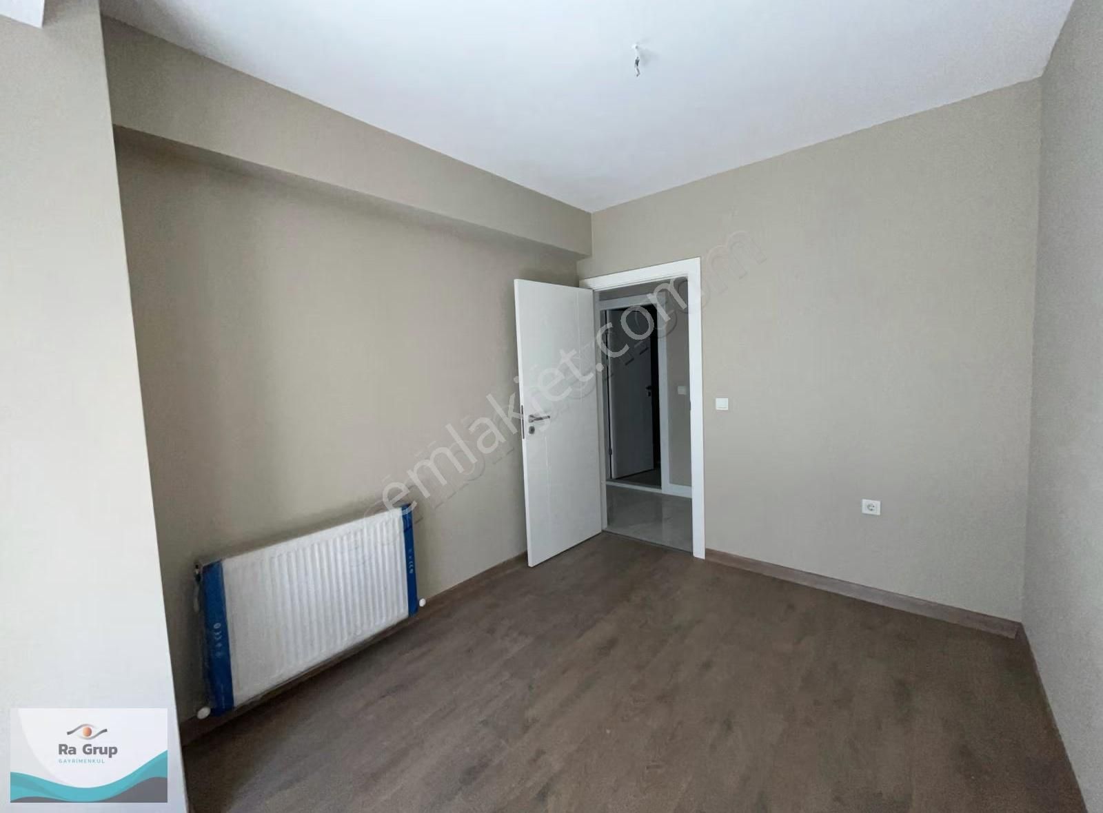 Karşıyaka B.üçokta Ebeveyn Banyolu Sıfır 2+1 Daire H-2 - Görsel 15