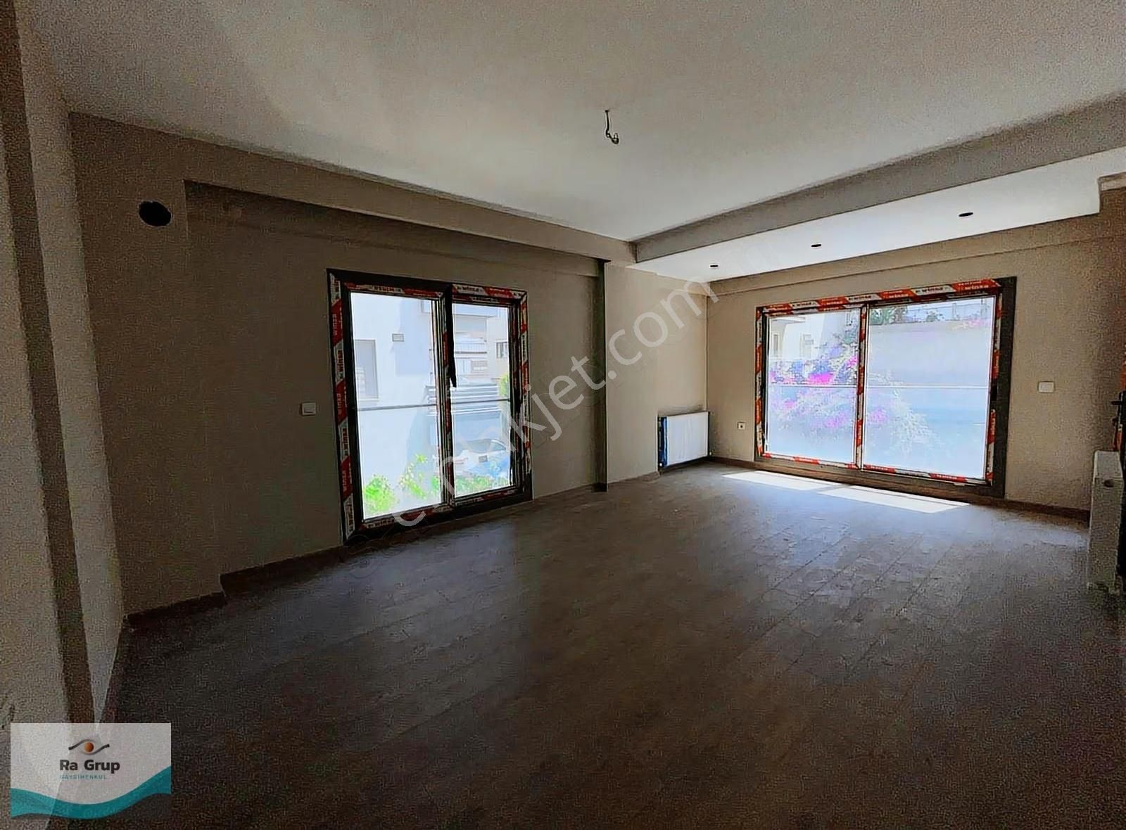 Karşıyaka B.üçokta Ebeveyn Banyolu Sıfır 2+1 Daire H-2