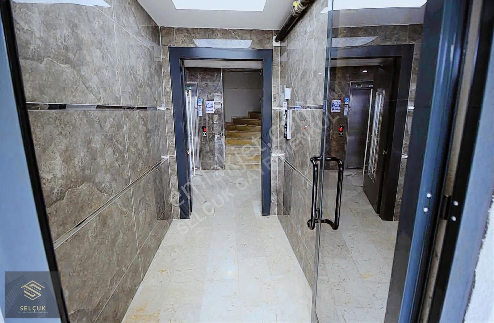 Alipaşa Mah. Merkezi Konumda Full Eşyalı 1+1 Kiralık Daire - Görsel 12