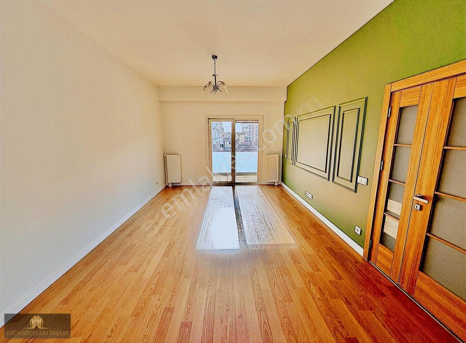 B.paşa Kiptaş Sitesinde D Blok 3+1 95 M2 6. Kat Satılık Daire