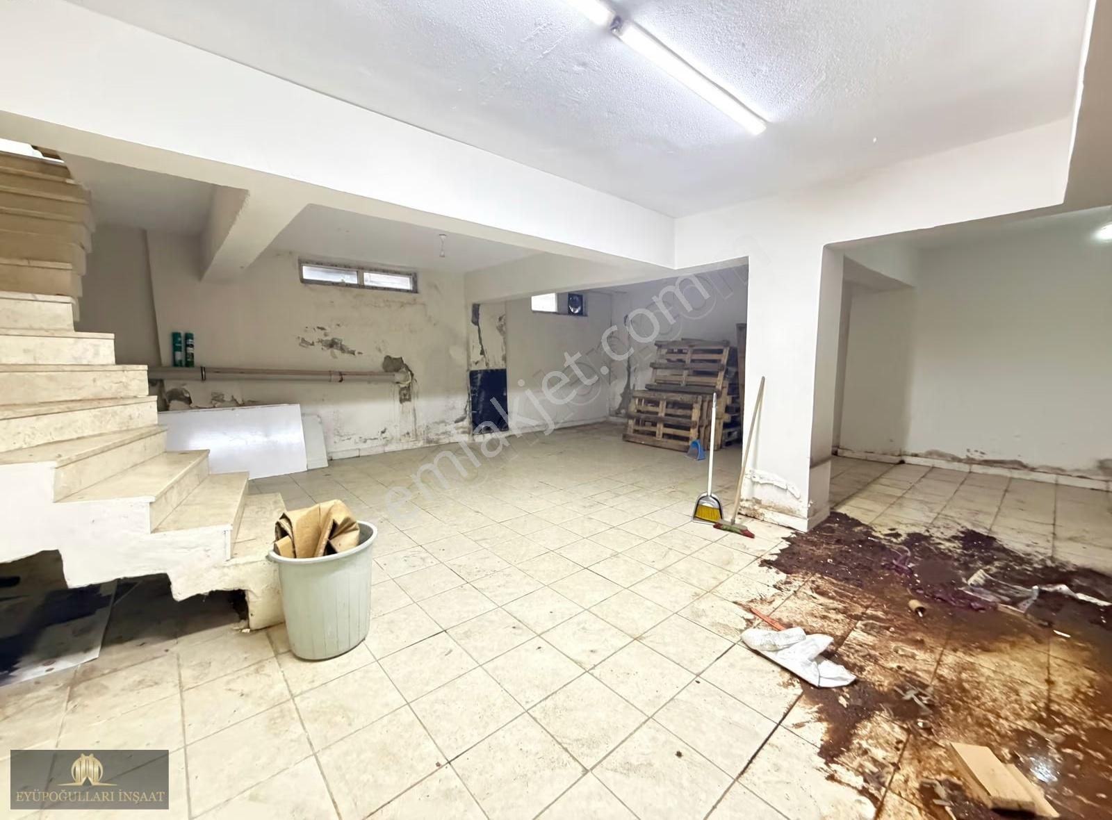 B.paşa Orta Mah. 2 Katlı 200 M2 Kiralık Dükkan - Görsel 10