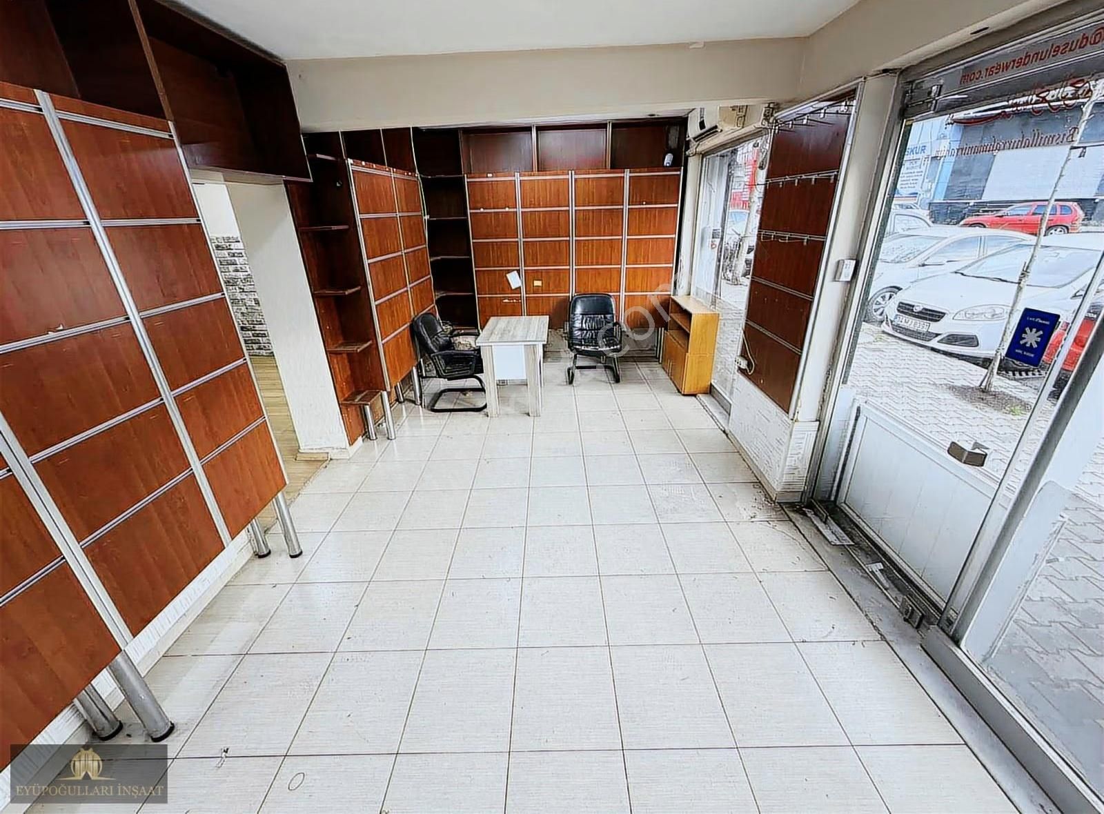 Bayrampaşa Merkezinde Köşe Cephe Kiralık Dükkan - Görsel 24