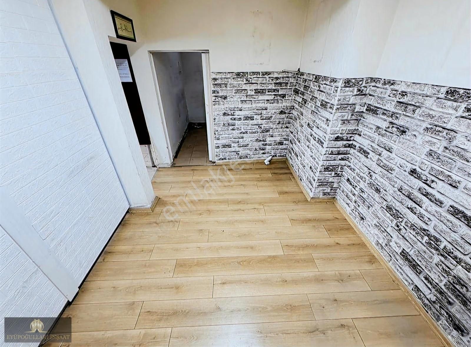 Bayrampaşa Merkezinde Köşe Cephe Kiralık Dükkan - Görsel 7