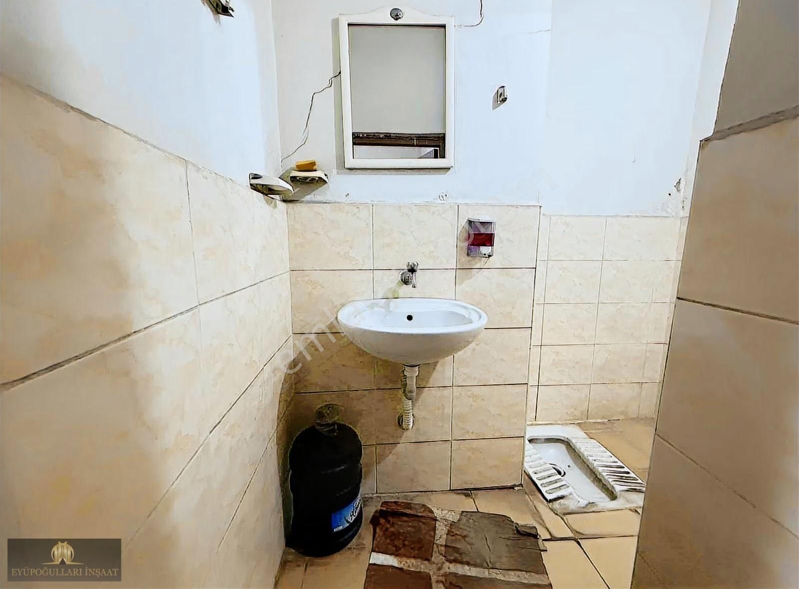 Bayrampaşa Merkezinde Köşe Cephe Kiralık Dükkan - Görsel 16