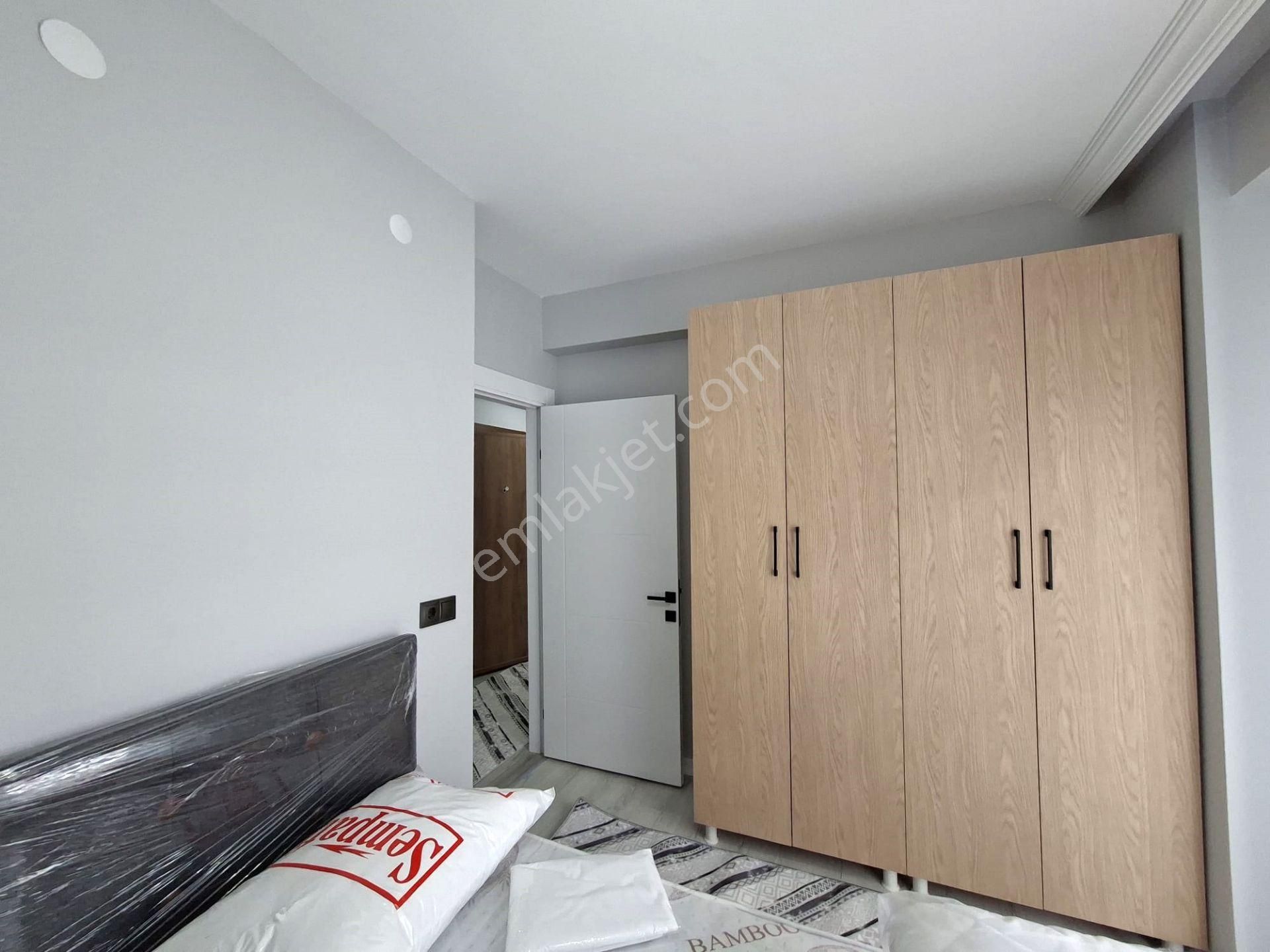 Recep Ümit'ten Şarhöyük Mahallesi Büyük Park Yakınında (sıfır) Eşyalı Kiralık 2+0 Ferah Geniş Daire - Görsel 14