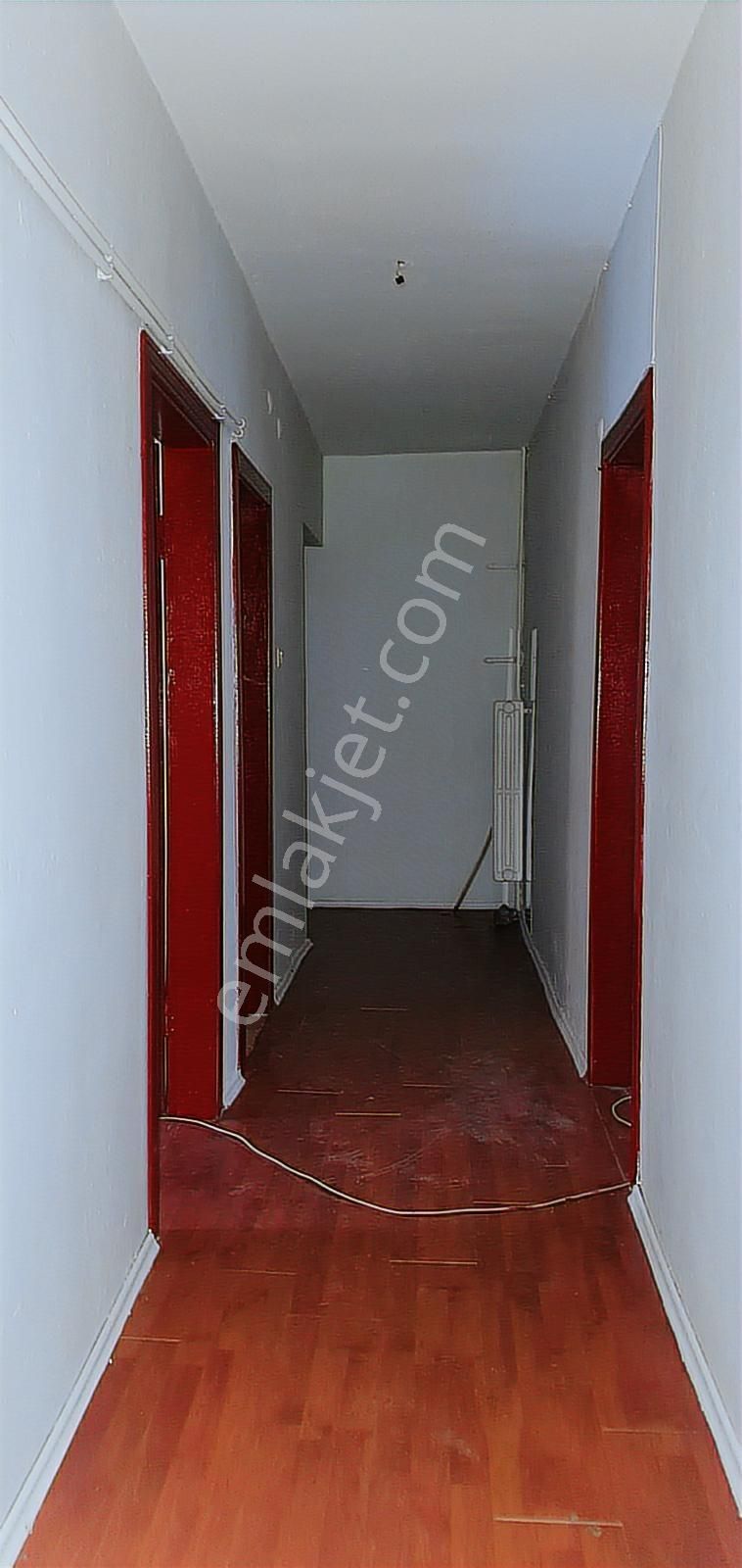 İstiklal Mah. Adalarda Şehrin Tam Kalbinde Bakımlı Kiralık 3+1 - Görsel 22