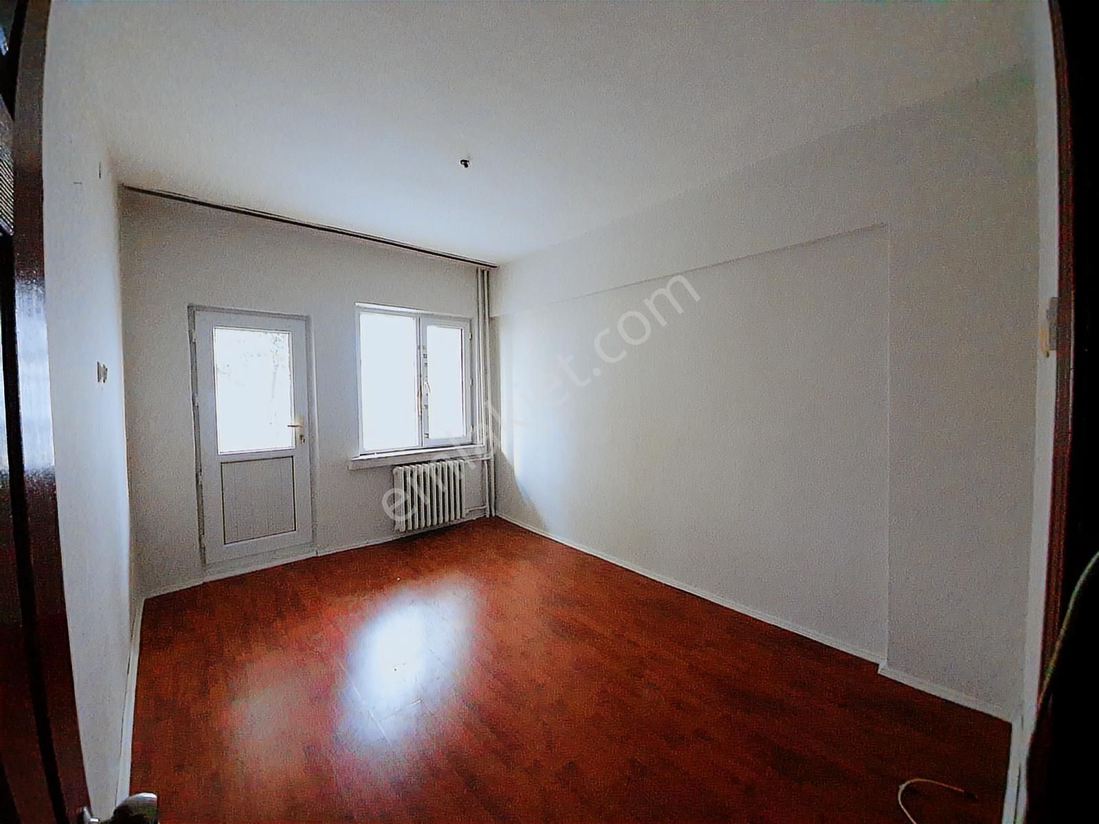 İstiklal Mah. Adalarda Şehrin Tam Kalbinde Bakımlı Kiralık 3+1 - Görsel 14