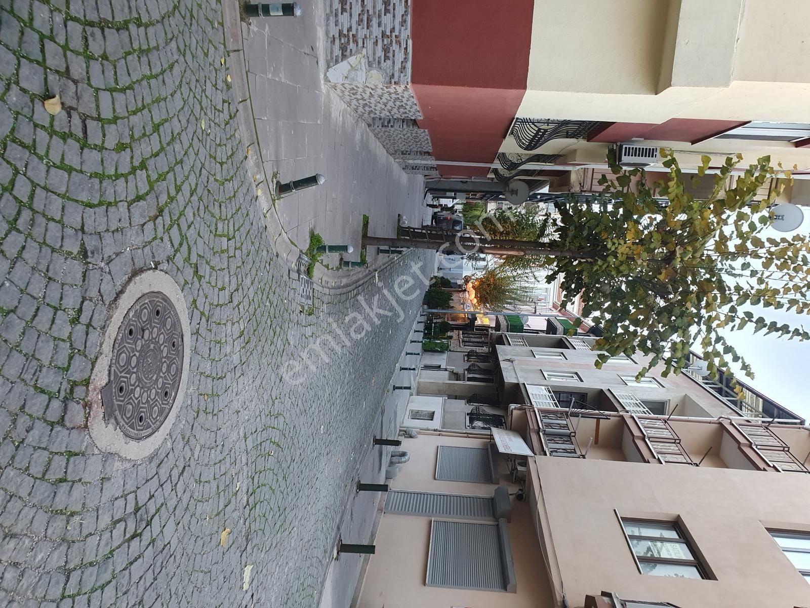 İstiklal Mah. Adalarda Şehrin Tam Kalbinde Bakımlı Kiralık 3+1 - Görsel 25