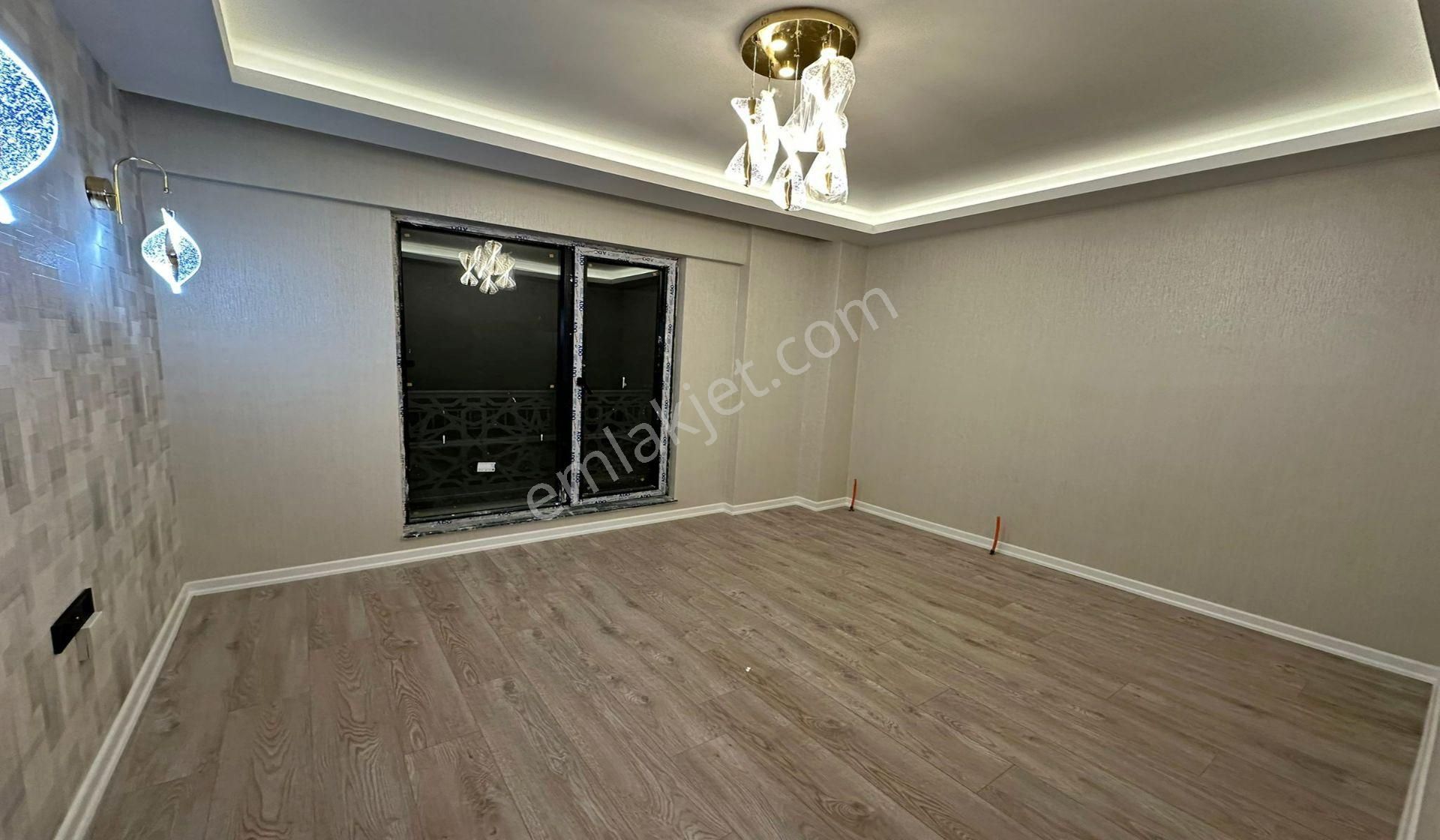 Karakayada Site Konseptinde Lüx Yapılı Geniş Mutfak Sıfır Daire - Görsel 16