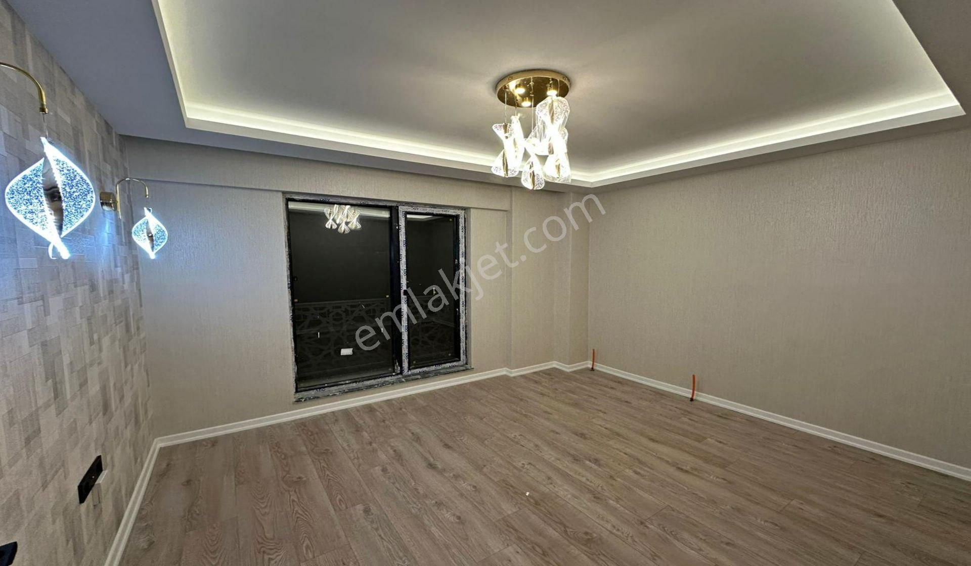 Karakayada Site Konseptinde Lüx Yapılı Geniş Mutfak Sıfır Daire - Görsel 18