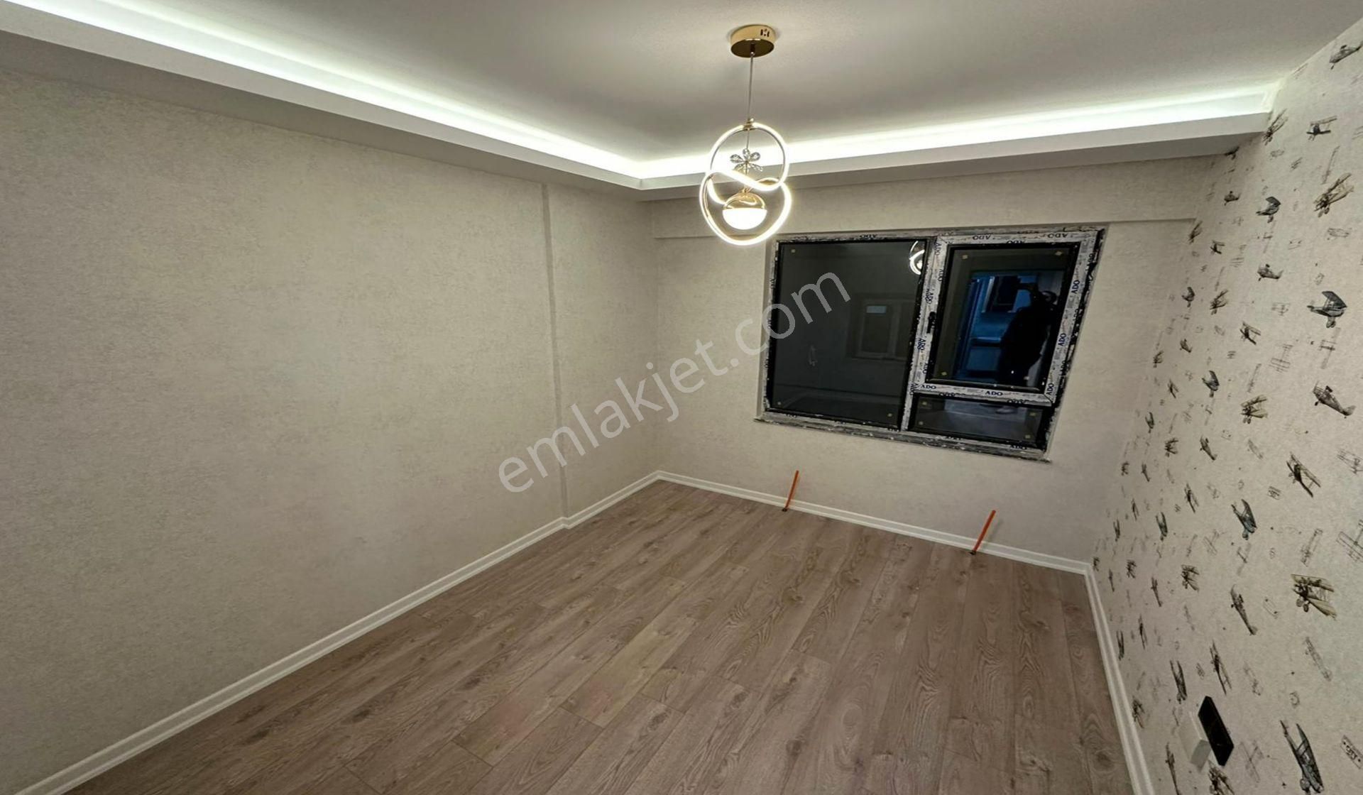 Karakayada Site Konseptinde Lüx Yapılı Geniş Mutfak Sıfır Daire - Görsel 21