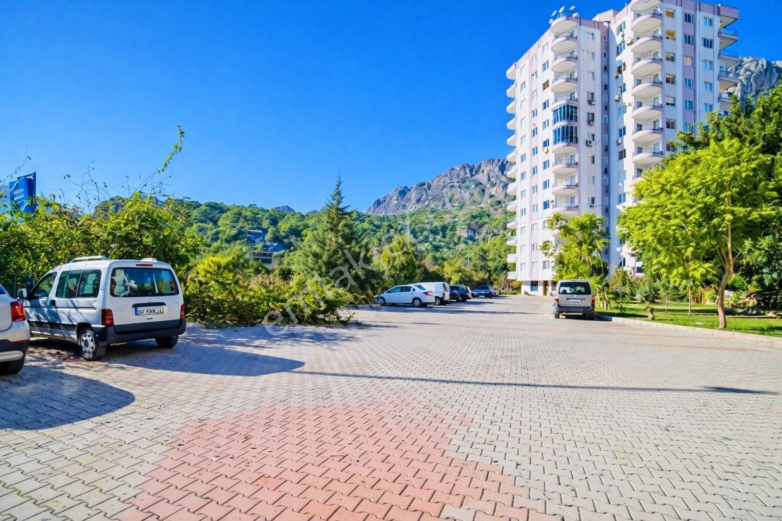 İskanlı + Otopark 145m2 Ara Kat 3+1 + Deniz Ve Doga Manzaralı - Görsel 18