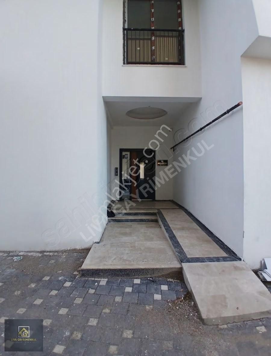 Arakat Balkonlu Sıfır Binada Sıfır Eşyalı Kiralık 1+1 Daire - Görsel 4