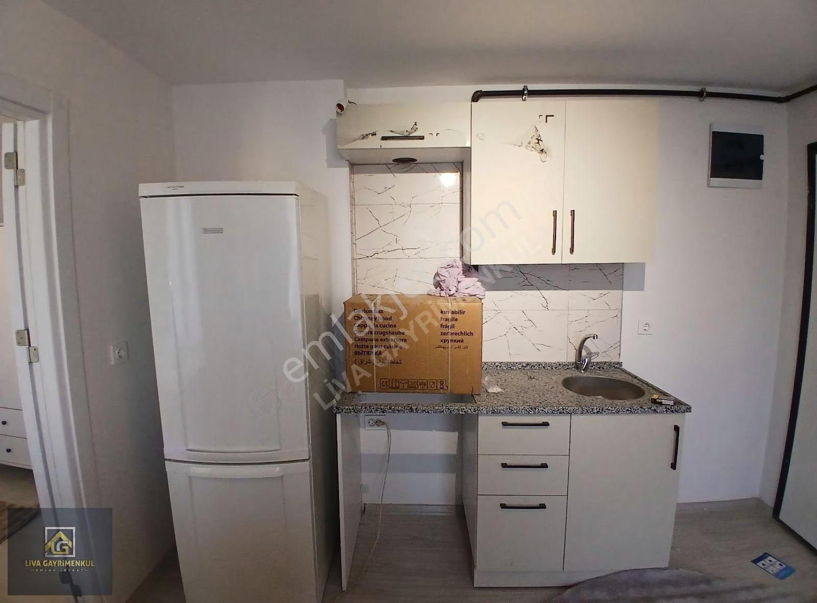 Arakat Balkonlu Sıfır Binada Sıfır Eşyalı Kiralık 1+1 Daire - Görsel 19