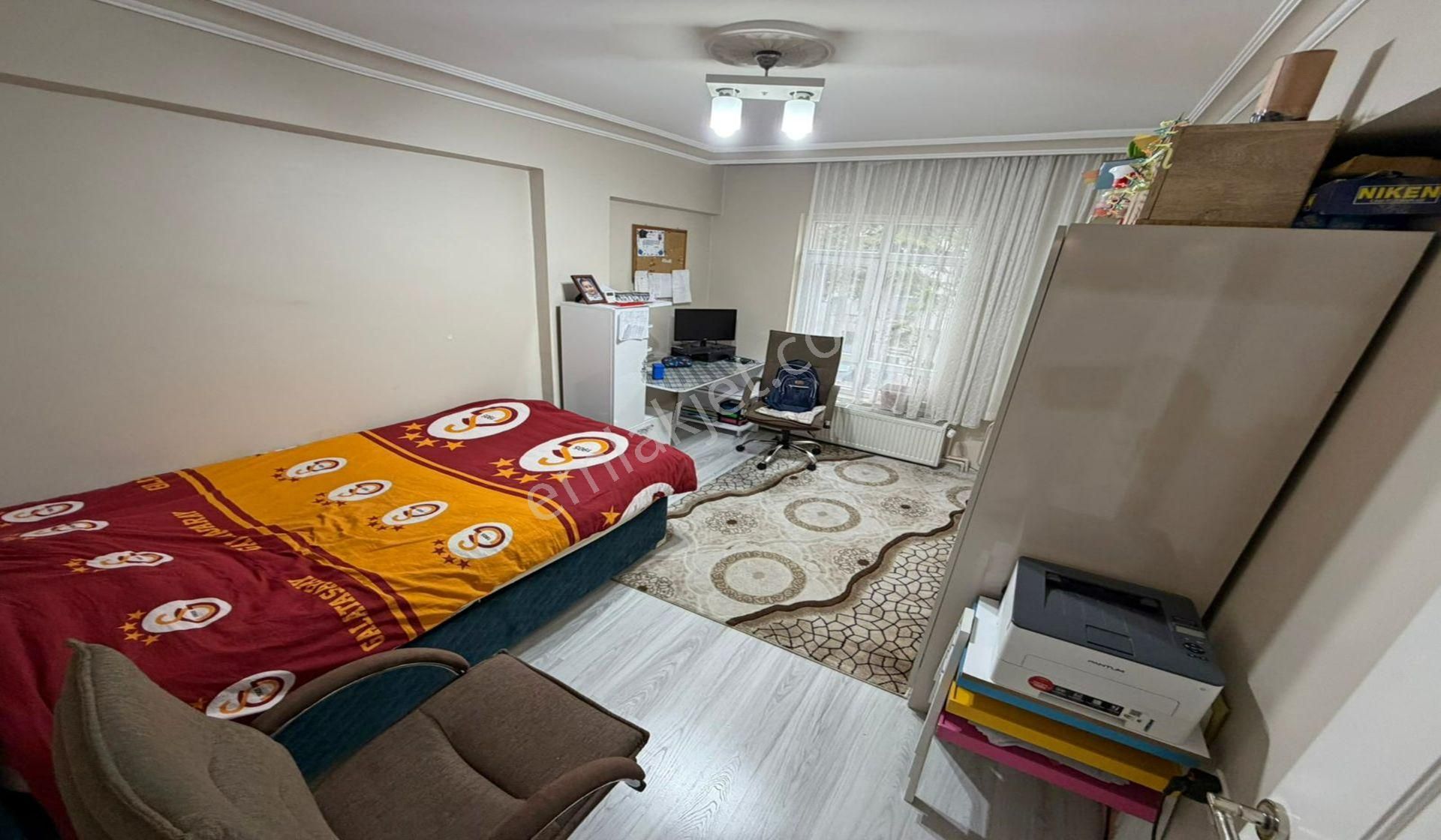 Kuşcağızda Cadde Yakını Katta Lüx Yapılı 3+1 Masrafsız - Görsel 22