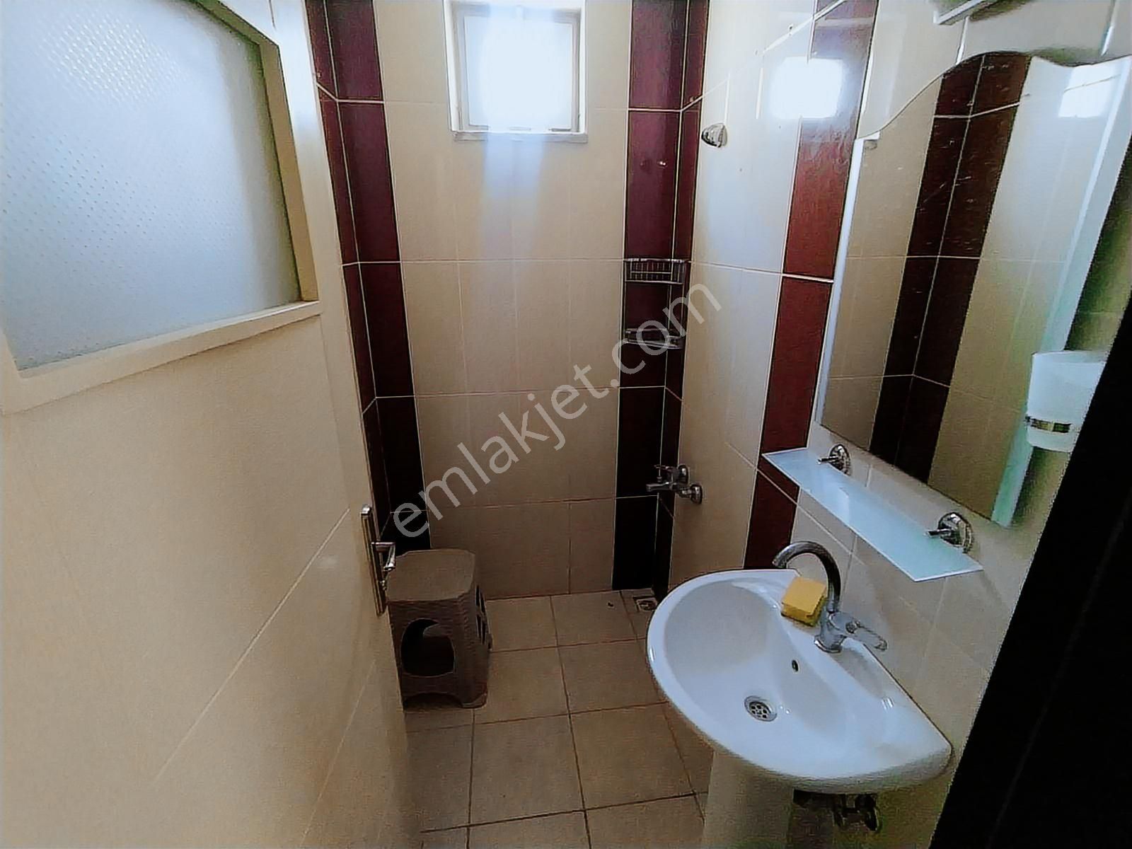 Ahatlı Mahallesi Ayrı Mutfaklı Kiralık 1+1 Daire - Görsel 9
