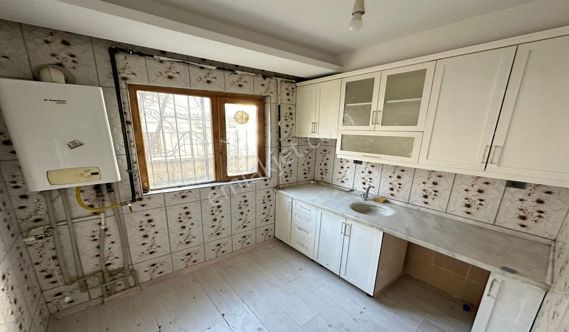 Kuşcağız Gazeller Cadde Üzeri Açık Cepheli 2+1 Masrafsız Fırsat - Görsel 2